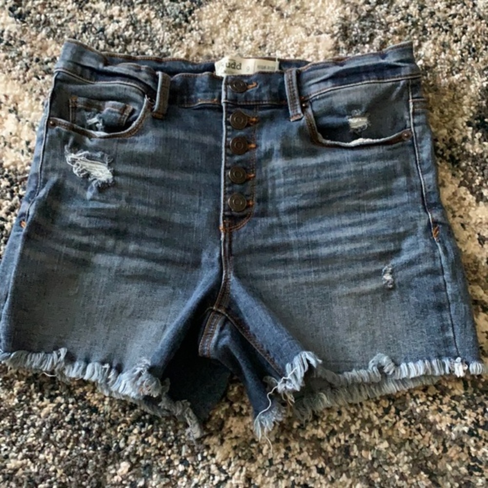 Mudd Stretch Shorts Button Fly Pre owned size 9